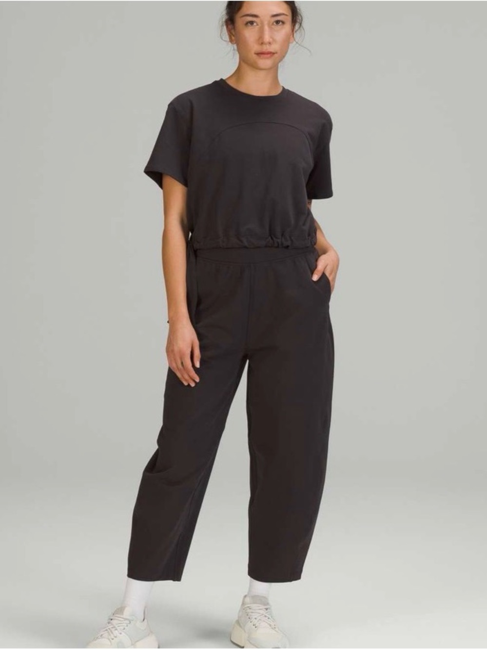 Lululemon LA Side Cinch T-Shirt
Black Granite